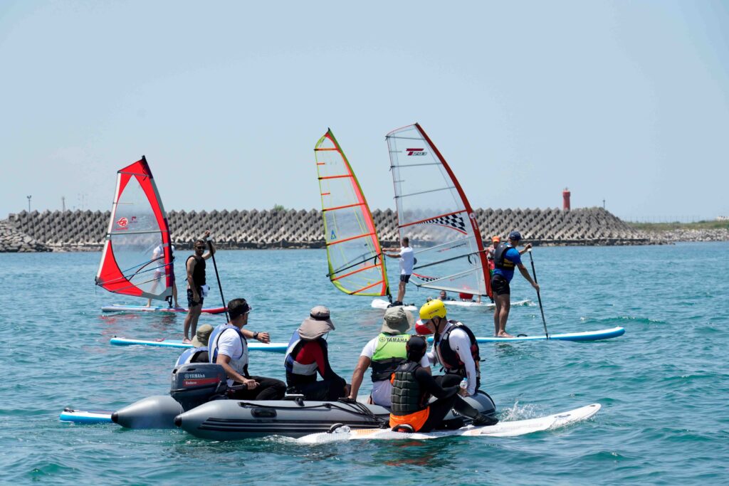 windsurf workshop1 5 1024x683 1 - فدراسیون بادبانی تقابل قانون مداری و شفافیت در مقابل فشار برای اعمال سلیقه شخصی بود