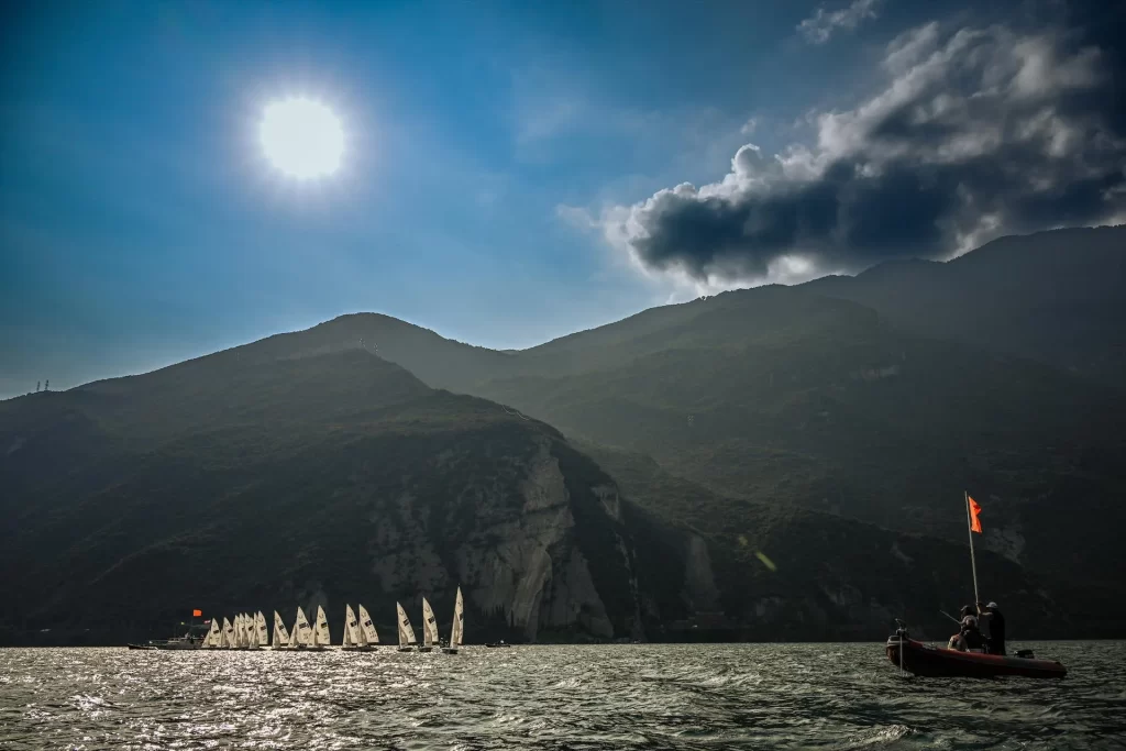 نهایی مسابقات سیلینگ قهرمانی جوانان جهان 2 1024x683 - قهرمانی جوانان جهان در سیلینگ: پیروزی کایت بردر برزیلی در روز سلطه ایتالیا